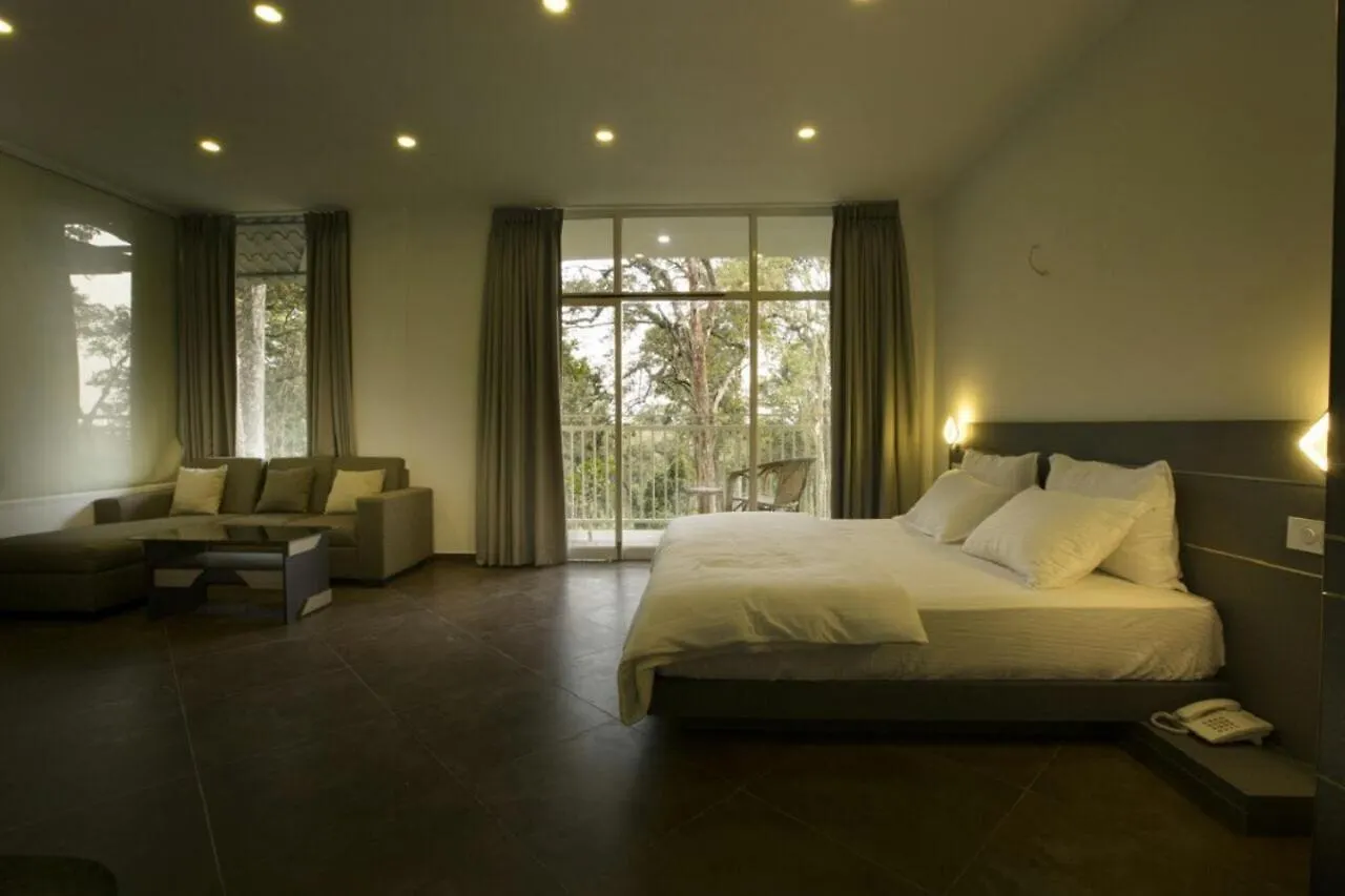Areva Inn Plantation Resort Munnar With Pool By Voye Homes 0*,