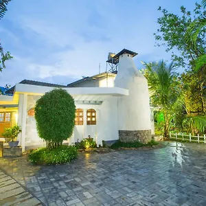 mistletoe-homestay-cafe.hotels-munnar.com/